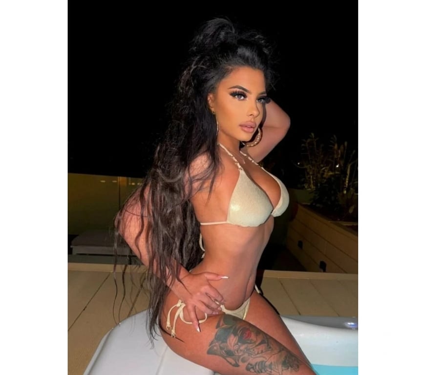 Escorts Greater Manchester Manchester - Photos for 🤩My name is Elly😘party girls😍incall or outcall🥰