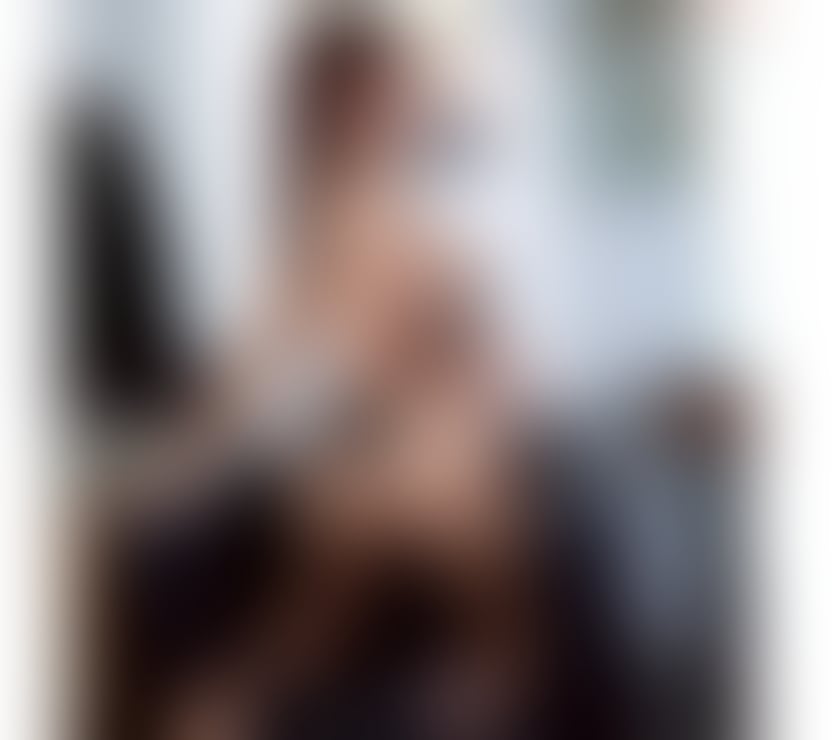 Escorts Hampshire Rushmoor - Photos for Molly Thai Massage and Escort first in Farnborough