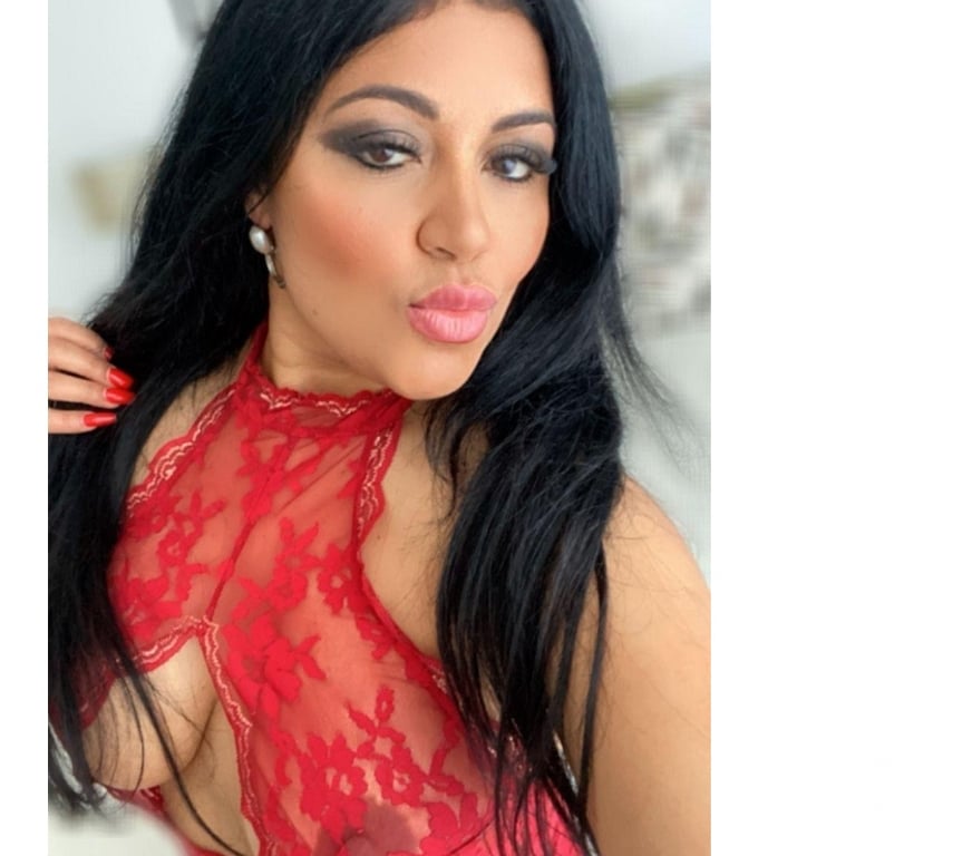 Escorts South West London Wandsworth - South West London - Photos for Independent • All Natural • My Own Place