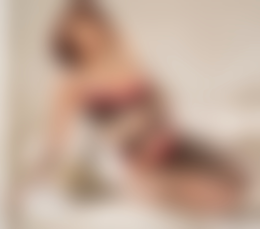 Escorts North West London Baker Street Station - North West London - Photos for Minola 🇧🇷 Party Girl 🍾🥂