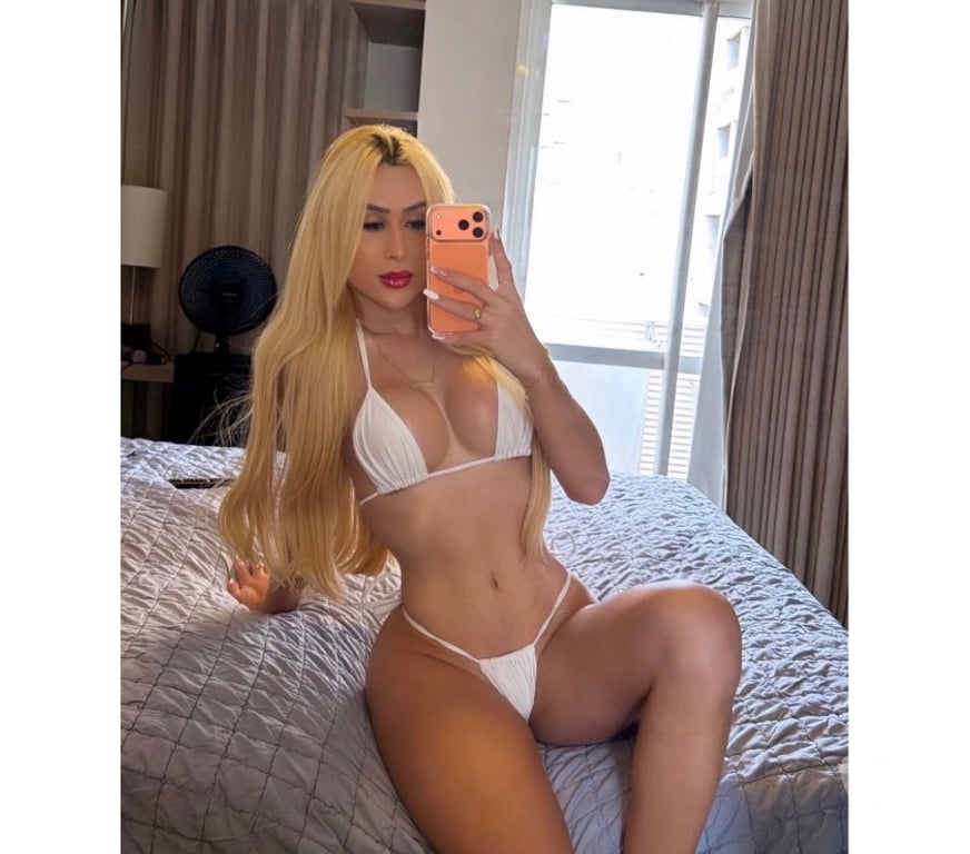 Escorts North London Enfield - Photos for RELAXED, SEXY AND NATURALLY ATTRACTIVE ❤️‍🔥