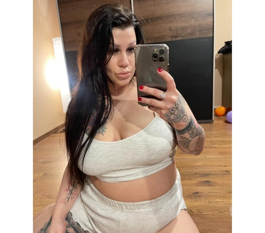 Escorts North West London Colindale - North West London - Photos for 🩷ZARA🩷BUSTY TATTOOED BBW IN NW9🩷