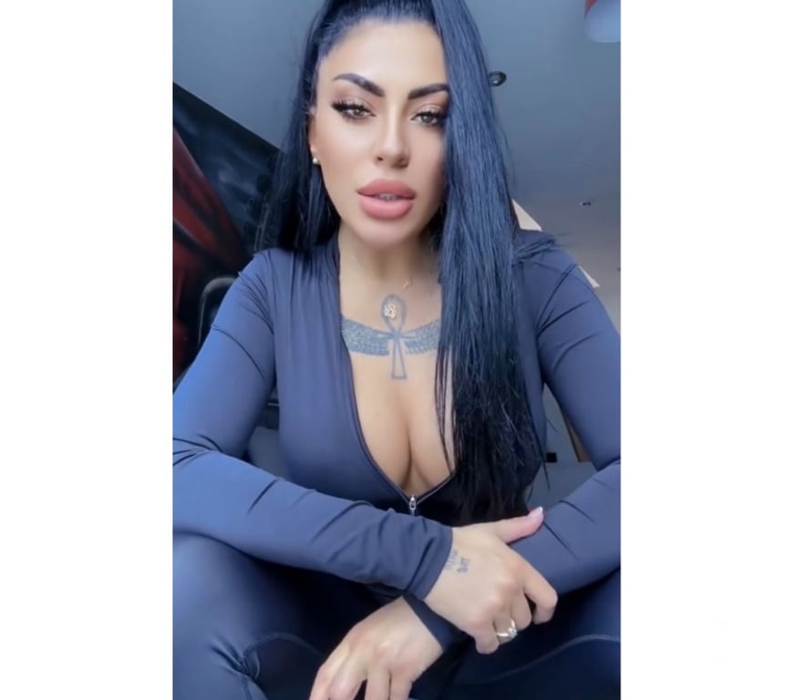 Escorts Essex Colchester - Photos for Paris💙 new in town, no rush GFE domination strap on