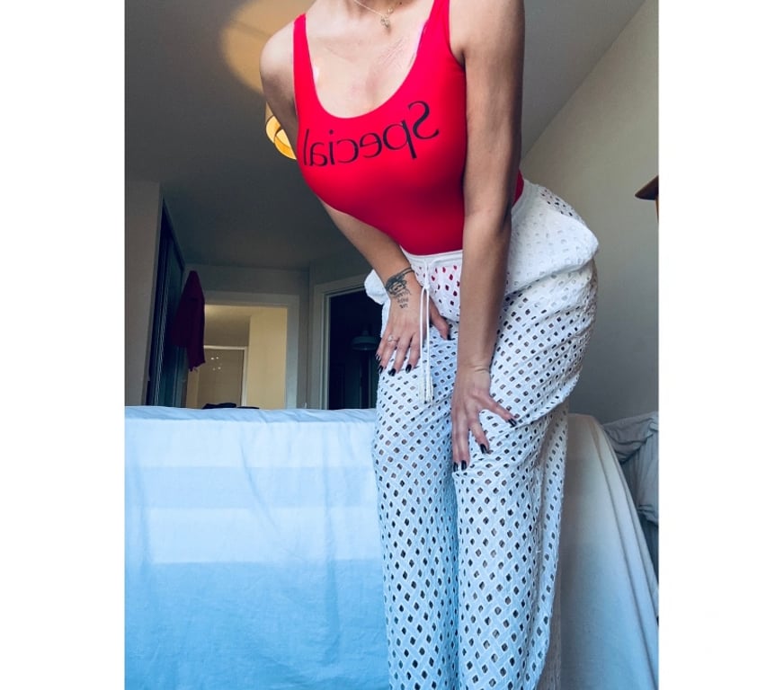 Escorts Essex Colchester - Photos for Sophie new in town, real girl, no rush