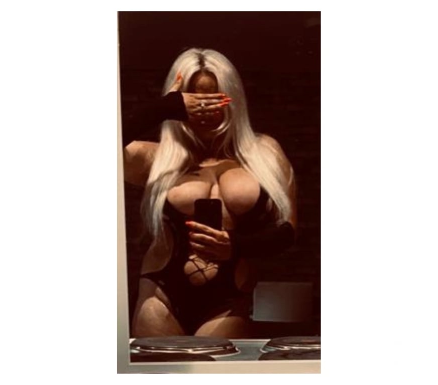 Escorts West Yorkshire Calderdale - Photos for BLONDE BRITISH MILF 🩷💖 FULL GFE WITH OWO & CIM