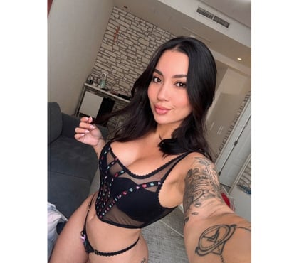 Escort Leeds City Centre Leeds - Photos for ALANA🍒 Brazilian Brunette Petite 🔞