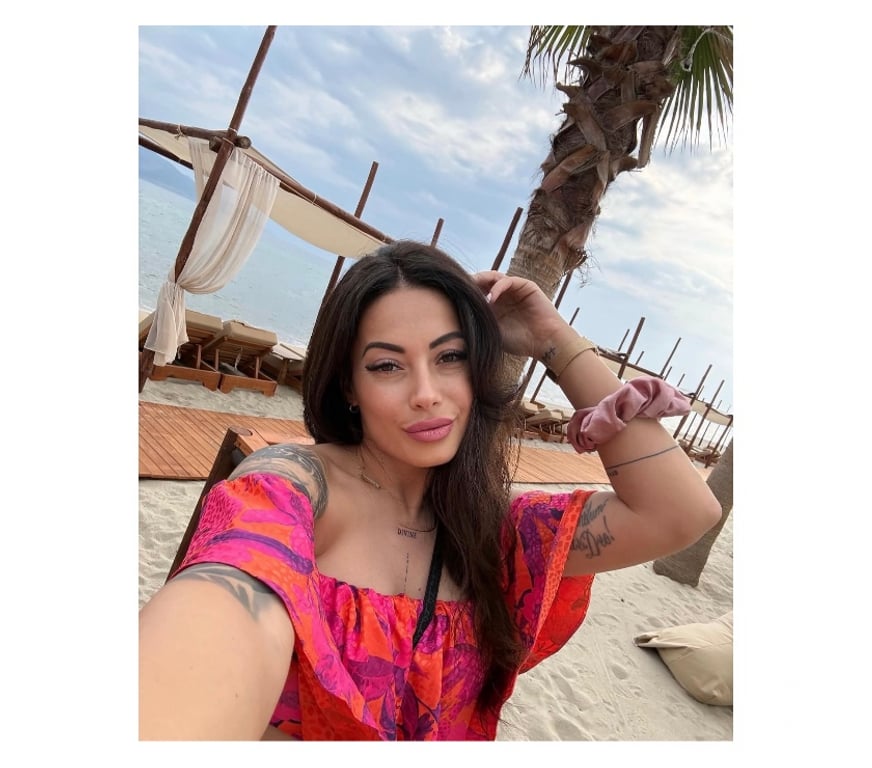 Escorts Ealing Southall - Ealing - Photos for Hello love😘😘❤️😘😘❤️