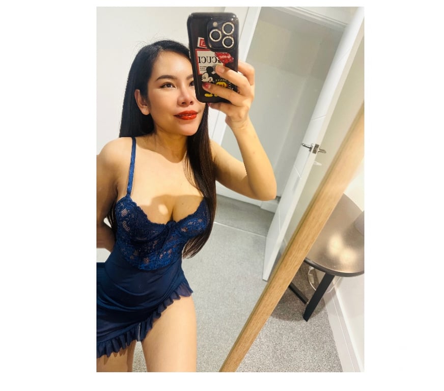 Escorts Hertfordshire Watford - Photos for Meena sexy Thai lady massage