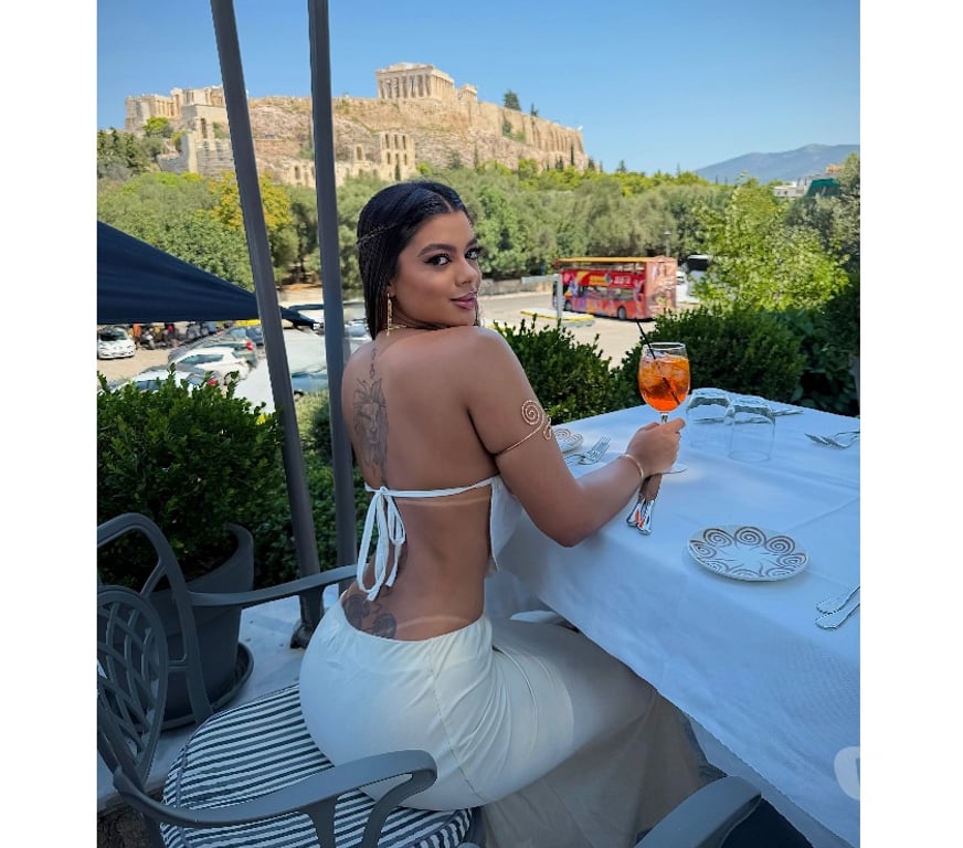 Escorts Buckinghamshire Milton Keynes - Photos for Alice 🍑🔥 BIG BOTTY BRAZILIAN 🇧🇷
