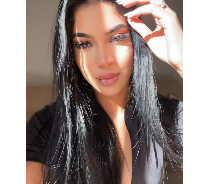 Escorts West London Acton - West London - Photos for REAL GFE_PARTY GIRL🍾😍