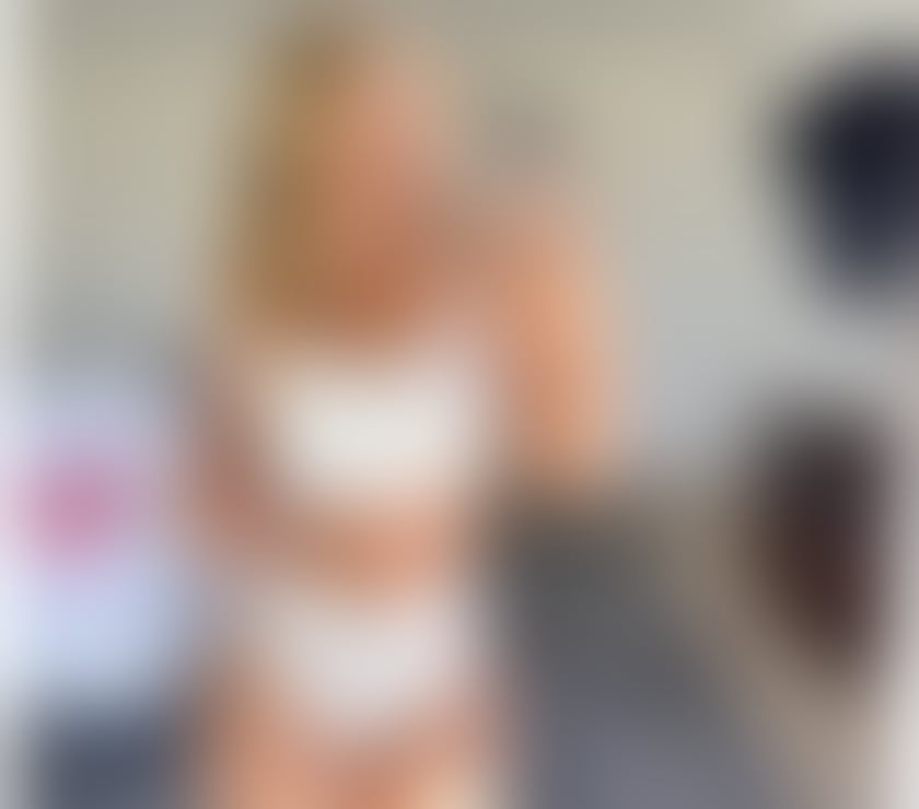 Escorts Uxbridge Hillingdon - Photos for MANU 🥂🍾 PARTY GIRL 🇧🇷 BEST PRICE 100 h 🔥
