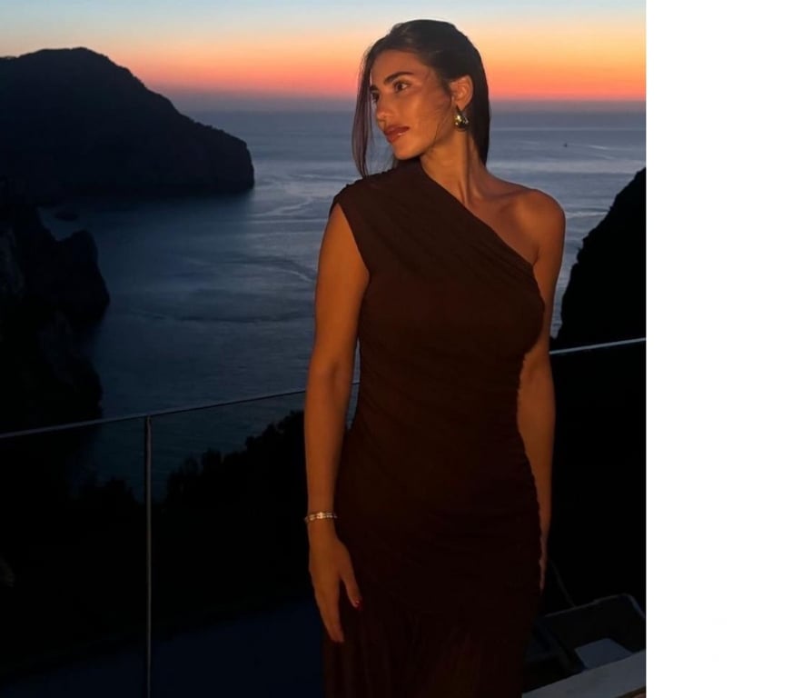 Escorts South Yorkshire Sheffield - Photos for 🇧🇷SEXY BRAZILIAN BRUNA HOT PARTYGIRL🇧🇷
