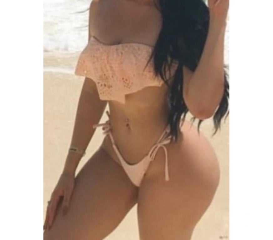 Escorts Essex Braintree - Photos for Brunette 🔥 Mature 🔥Brazilian 🔥 Party Woman