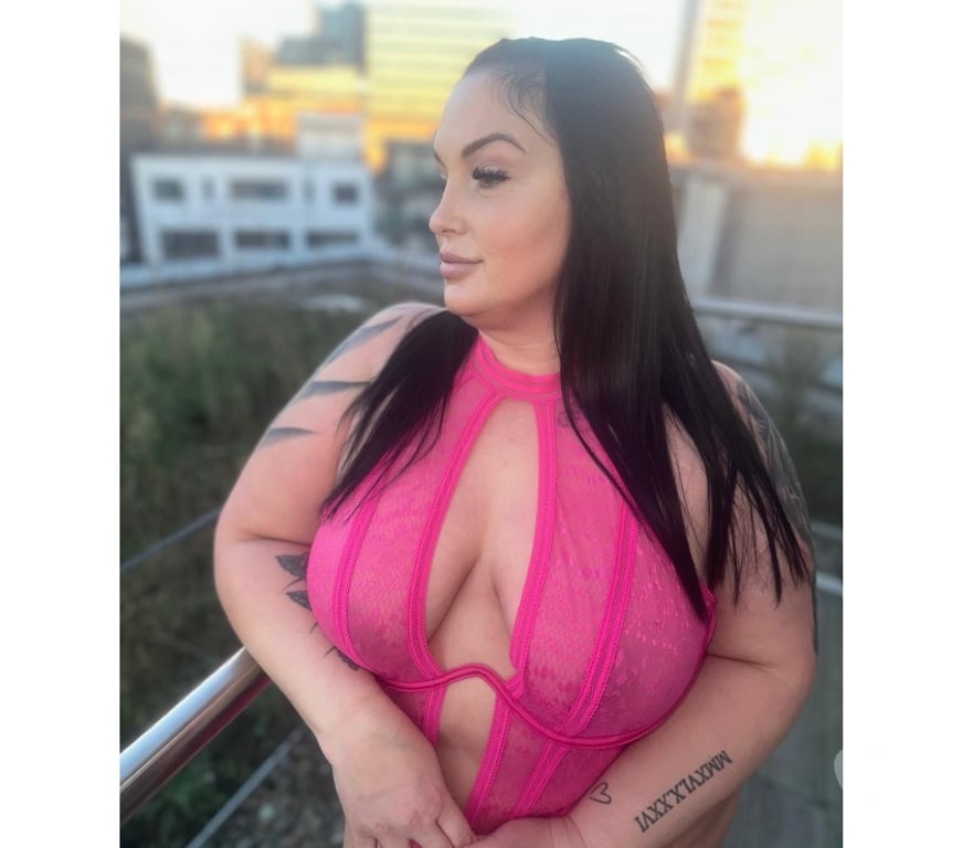 Escorts East London Walthamstow - East London - Photos for 🍑💦ALEXA🍑💦 Big Bum Big Boobs 💙