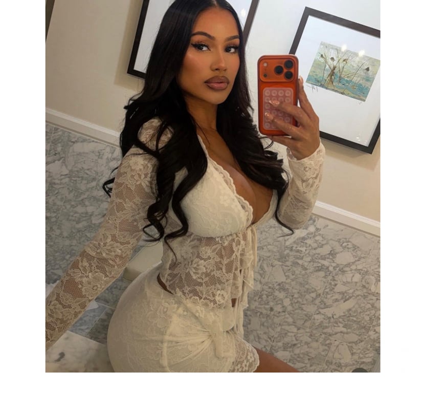 Escorts South East London Brixton - South East London - Photos for Sophisticated, Friendly Companion Available Karla