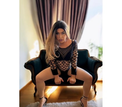 Trans Escorts Gravesend Gravesham - Photos for Bruna Prada XXL - Trabalha com uma amiga