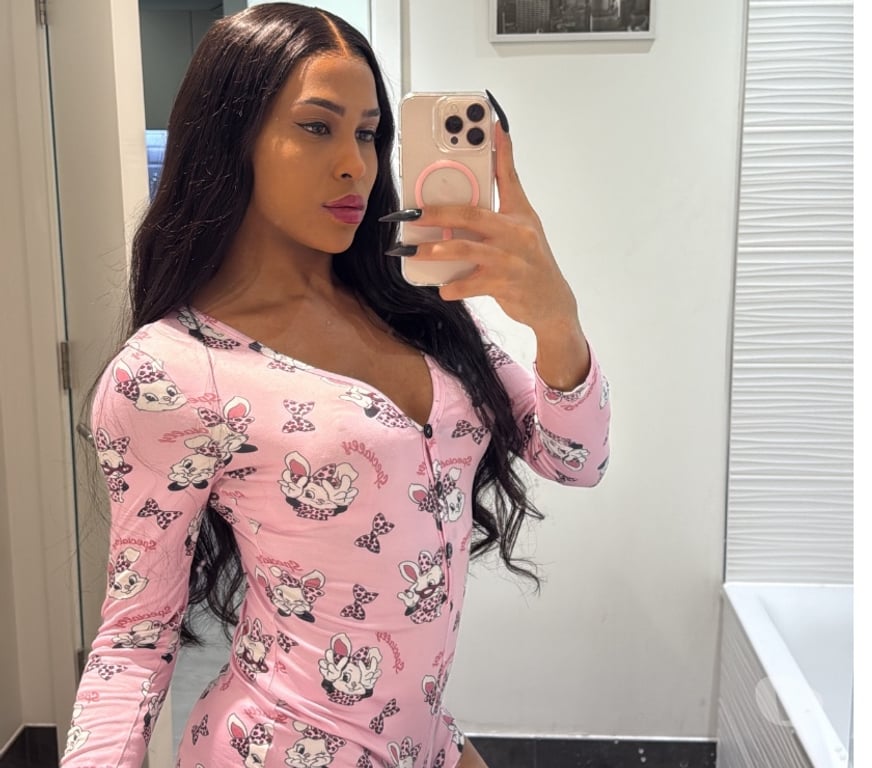 Trans Escorts Hampshire Rushmoor - Photos for Izza Brazilian 🇧🇷