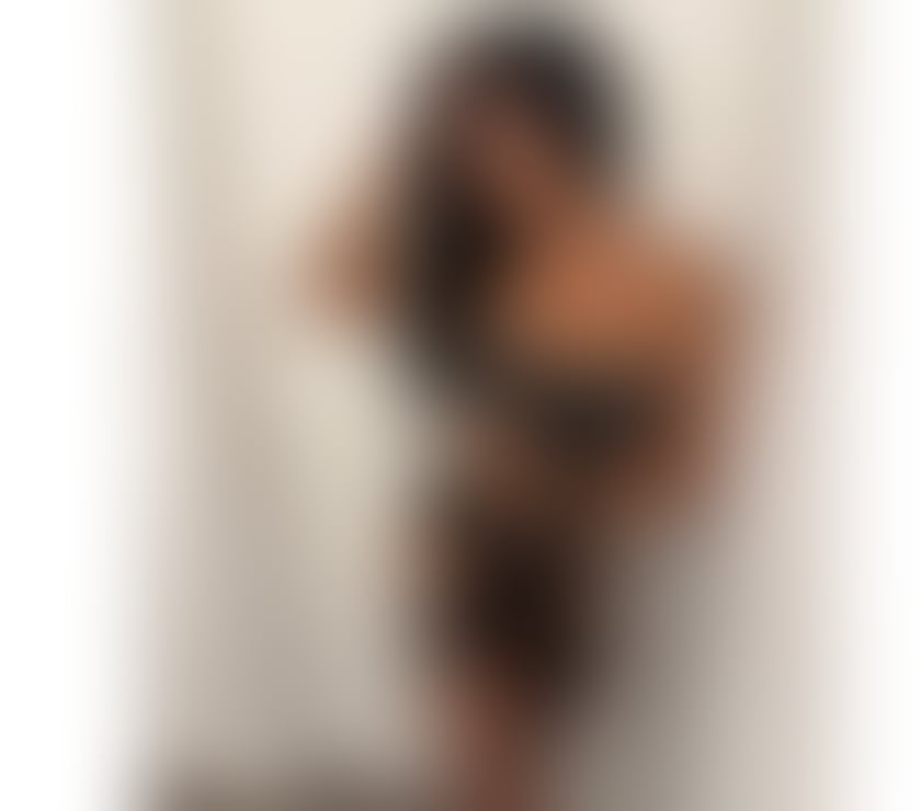 Trans Escorts Kent Gravesham - Photos for TS JULIANA SEXY HOT 🥵 👠😈🫦🍆