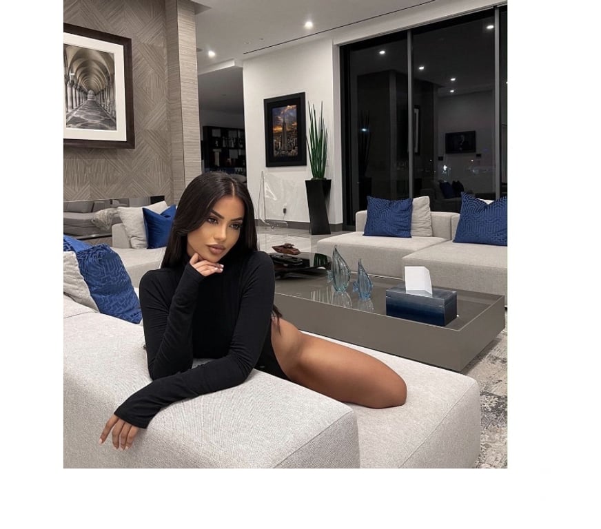 Escorts Buckinghamshire Milton Keynes - Photos for Linda is a sexy & beautiful girl best services no rush.💋