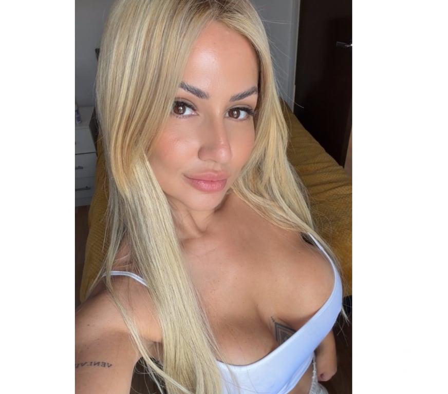 Escorts Bedfordshire Luton - Photos for Maya is back in town - Party Girl 🥂 🇧🇷