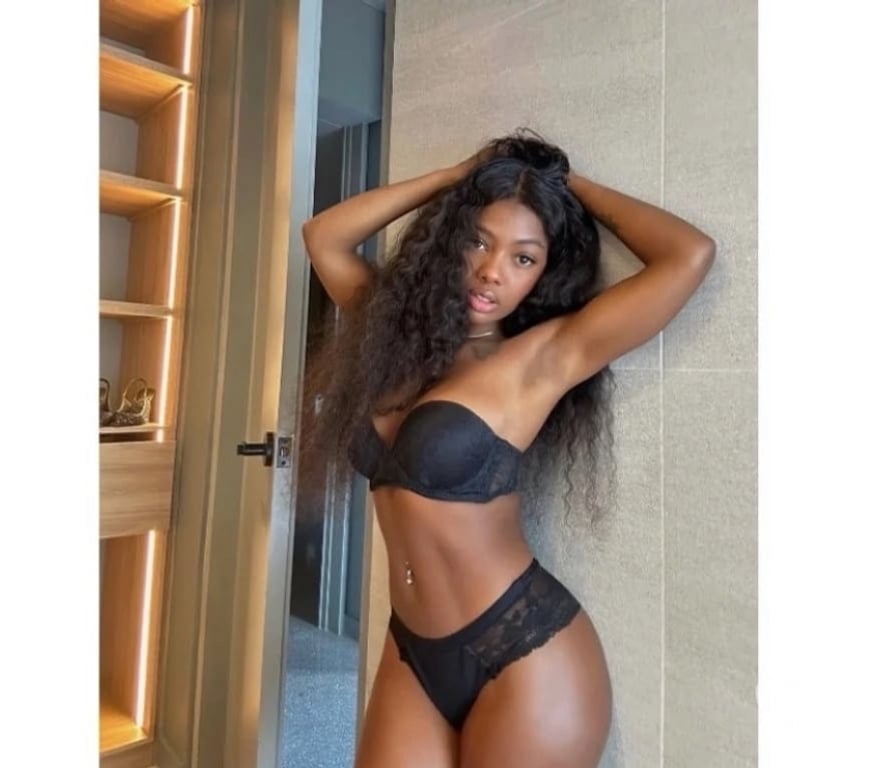 Escorts Bedfordshire Luton - Photos for 💕CAROLINA NEW GIRLS IN TOWN