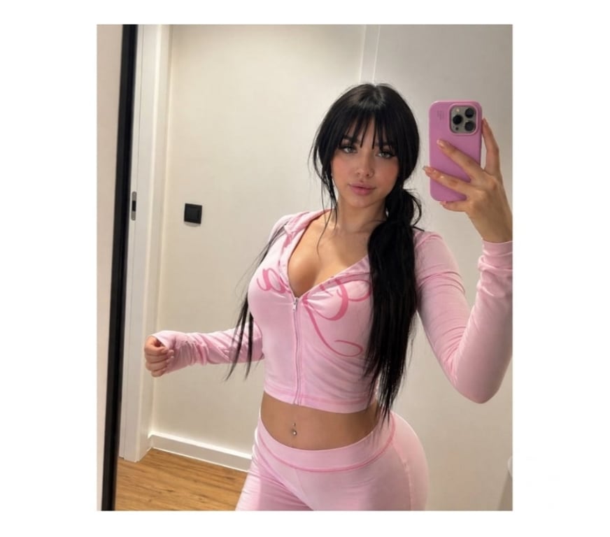 Escorts East London Canary Wharf - East London - Photos for Billie - Last Days in the City - GFE - Party