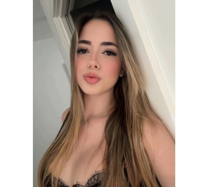 Escorts South Yorkshire Sheffield - Photos for 🩷🍭LIZ BEST BRAZILIAN GFE🔥REAL PICS