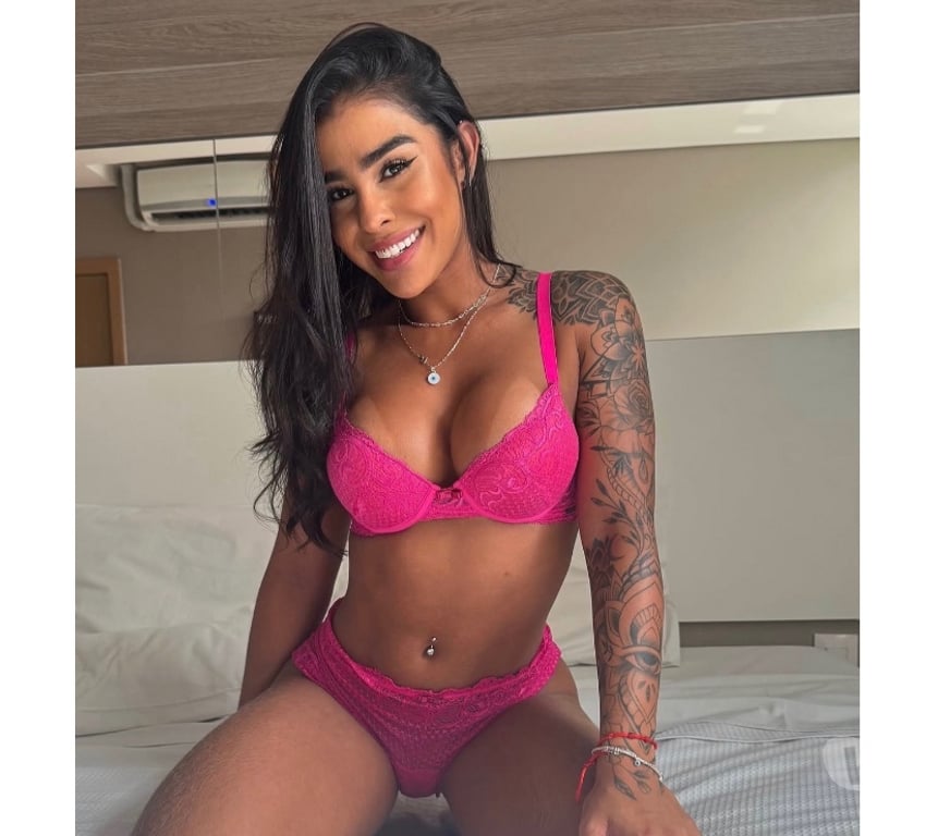 Escorts Nottinghamshire Nottingham - Photos for Caroline beauty