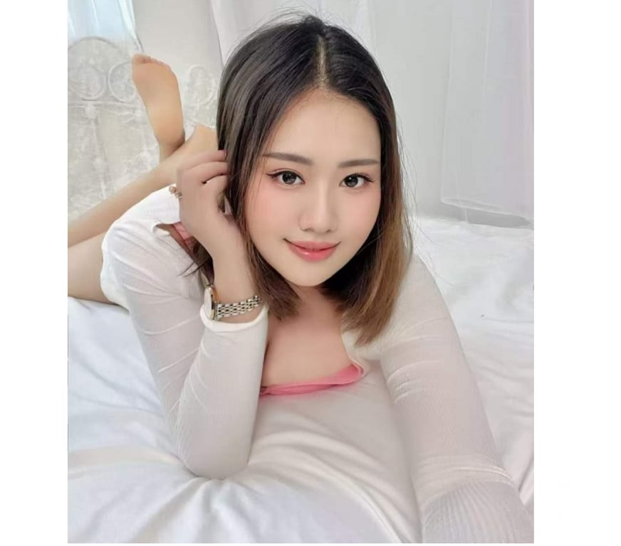 Escorts West Midlands Sandwell - Photos for Warm Presence🌸Natural Romanc🌸