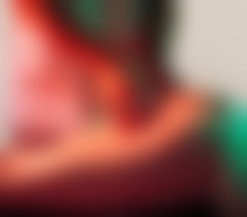 Escorts East London Redbridge - Photos for Massage and More for Ladies Outcalls only