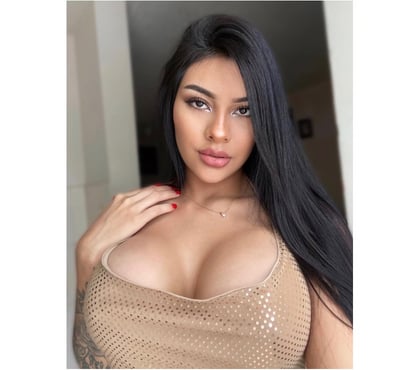 Escorts and Massages Upper Edmonton North London - Photos for SEDUCTIVE, CHARMING AND IRRESISTIBLE BRUNETTE🔥