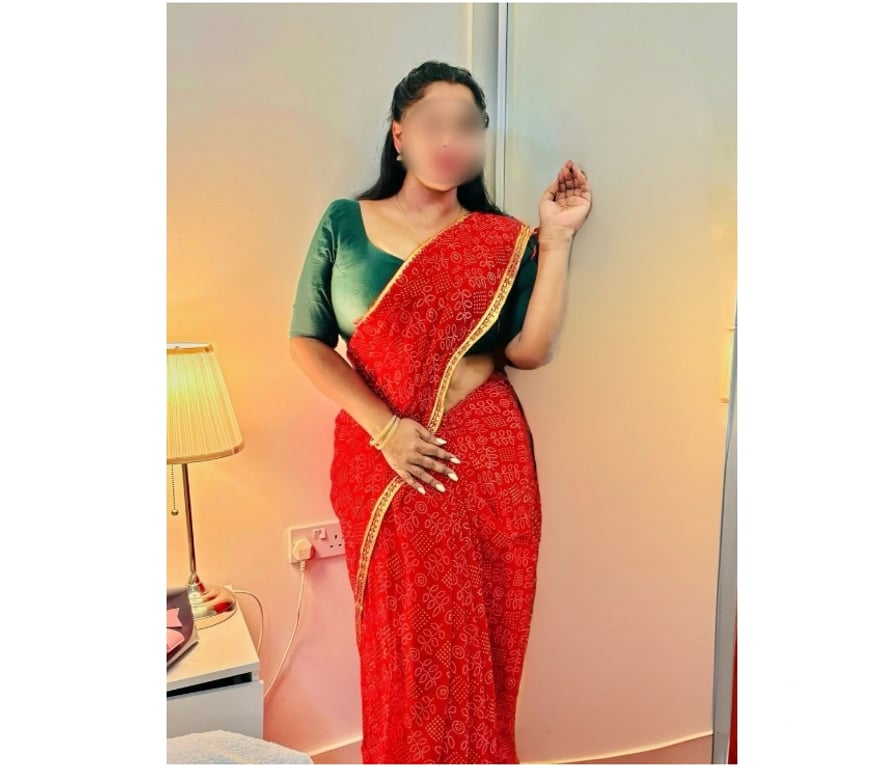 Escorts Greater Manchester Manchester - Photos for MAITHILI SOUTH INDIAN TAMIL GIRL NEW IN MANCHESTER 🇮🇳