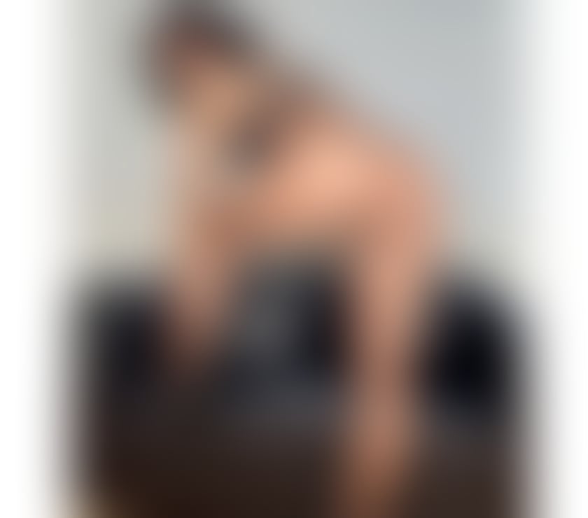  Escorts Sutton Town Centre Sutton - Photos for A variety of sensual massages & Escort🔥Come be happy 🫦