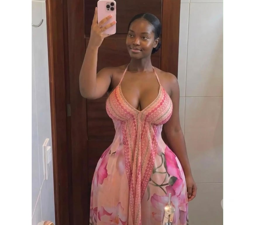 Escorts East London Barking Station - East London - Photos for 🍭🍡Sexy brunette💥 best service🔥party girl🥂