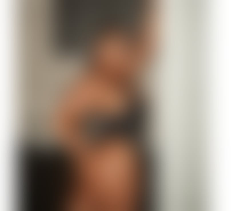 Escorts South East London Forest Hill - South East London - Photos for 💚CAMÍ .🥂VIP🥂.CLASS 💚
