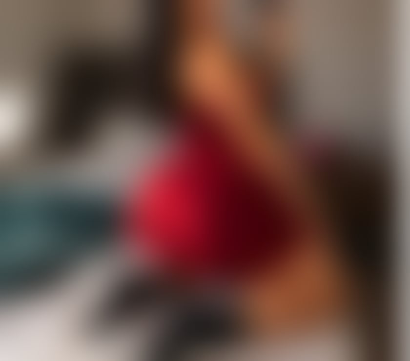 Escorts East London Whitechapel - East London - Photos for 🔥 FOUR HANDS MASSAGE STRAP-0n & TOYS🔥VERICITED