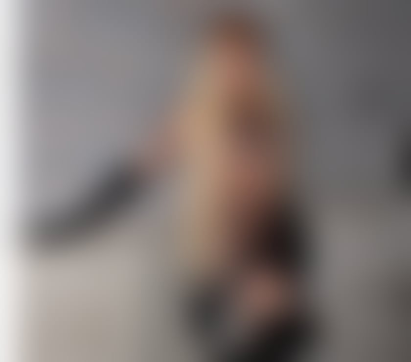 Trans Escorts Bedfordshire Luton - Photos for MISSTRIX CRYSTAL 😮‍💨💎 PARTTY LONG TIME