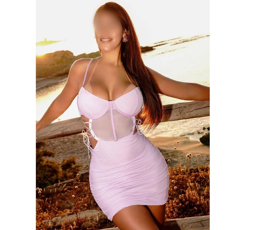 Escorts North West London Harrow - Photos for 👅😋Dominatrix hot tongue sculptural body