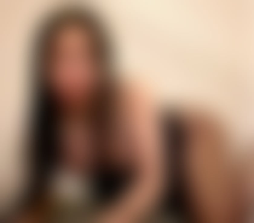 Escorts Suffolk Ipswich - Photos for Sophisticated Latin girl massage and more...