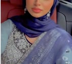 Slough Town Centre - Slough — Pakistani girl reall good service