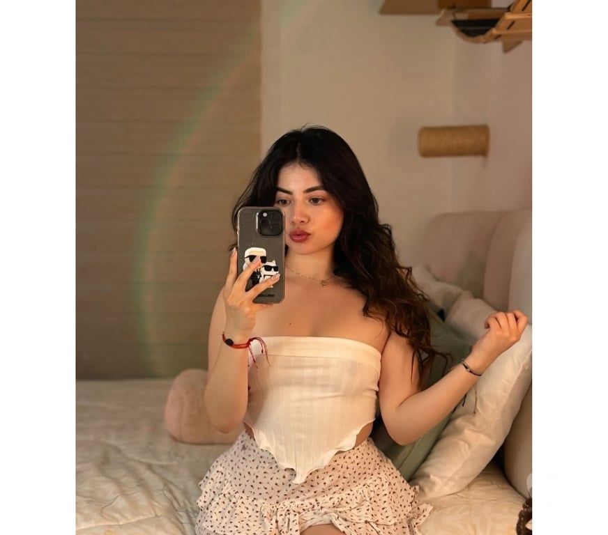 Escorts West London Hammersmith - West London - Photos for A polite and elegant Brazilian woman; my name is Ary.