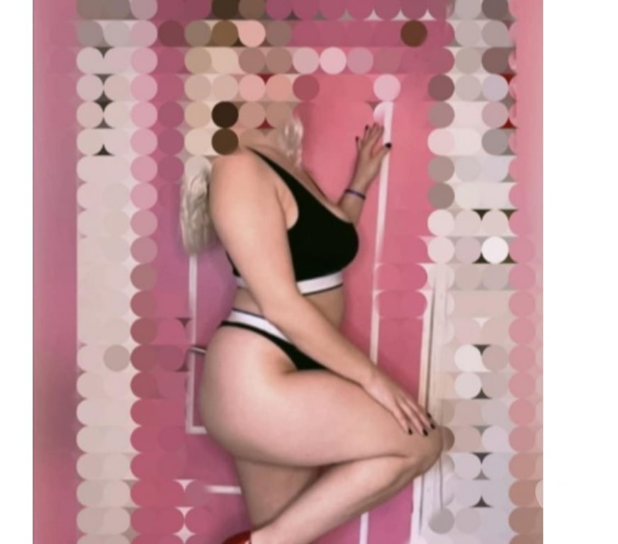 Escorts Leicestershire Leicester - Photos for Polish Blonde Hot oils Massage and more VIP PACKAGE