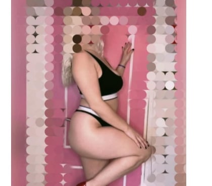 Escorts and Massages Leicester City Centre Leicester - Photos for Polish Blonde Hot oils Massage and more VIP PACKAGE