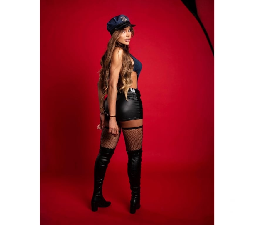 Escorts Hampshire Rushmoor - Photos for GabyTS,a hot Brazilian body, party girl and very experienced