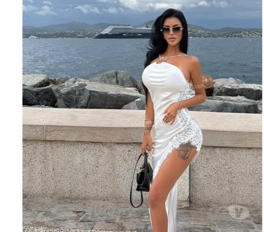 Escorts North West London Colindale - North West London - Photos for AMYRA NEW IN TOWN 😍 NO RUSH🍑 FULL SERVICE 💦