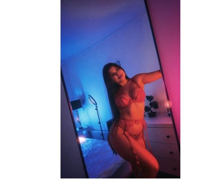 Photos for Jolie Party Girls ❤️🧑🏻🩰🥳