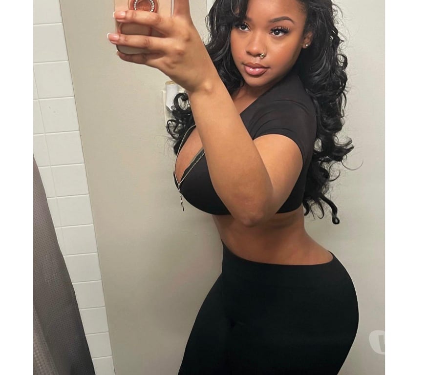 Escorts West Midlands Solihull - Photos for 🍆VANESSA! Your Favorite HOT GFE Latina🍆