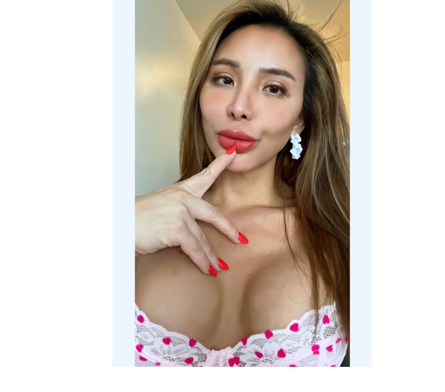Escorts Hampshire Rushmoor - Photos for Thai Ladyboy back in Farnborough only 5 days Here.