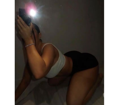 Photos for Julia - New in Leicester