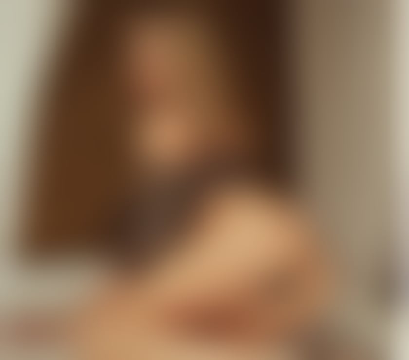 Escorts Slough Town Centre Slough - Photos for HOT Italian 🍒 Short time in London 🍒 Fun and Hot